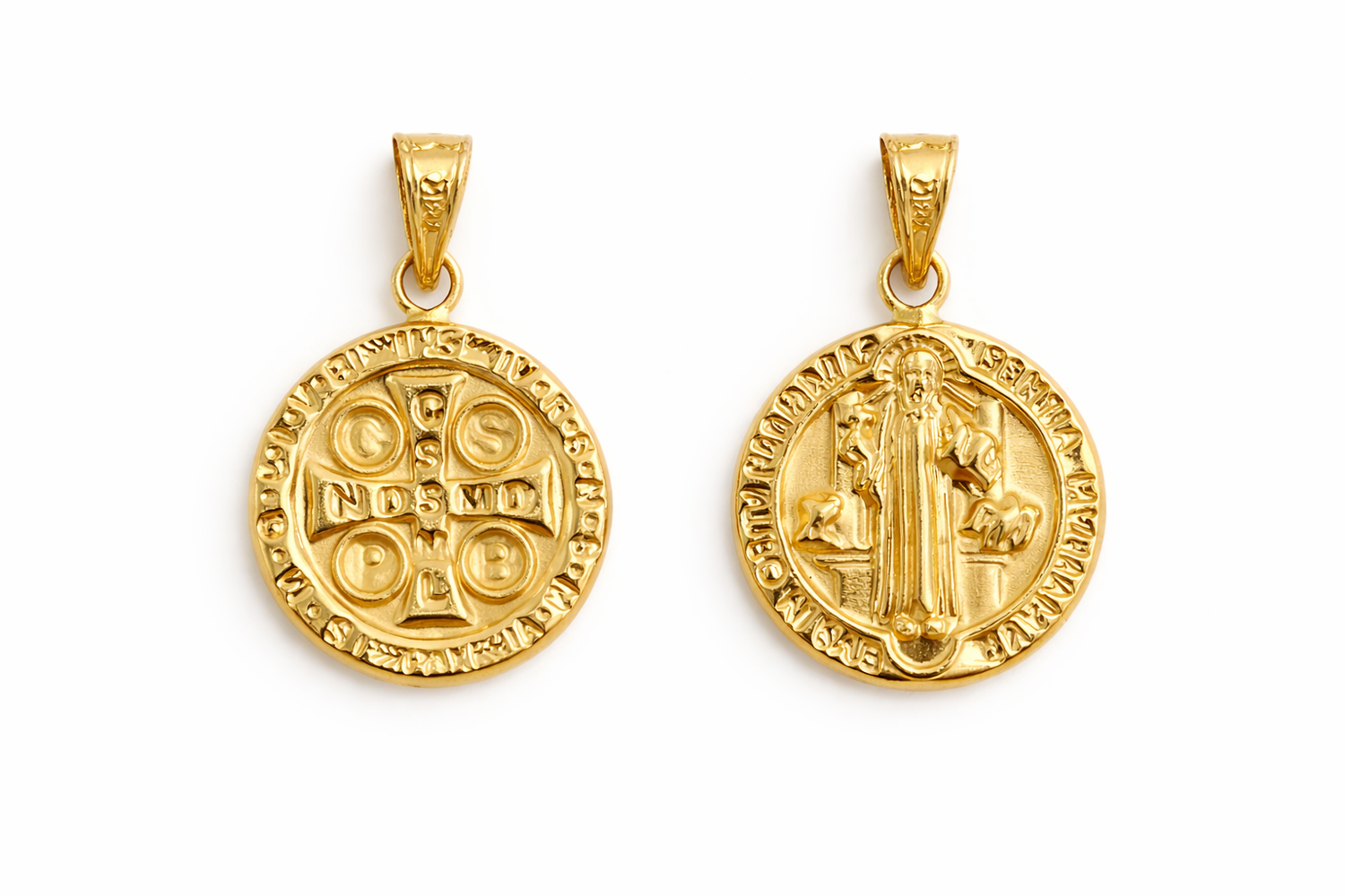 DIJE SAN BENITO EN ORO DE 18K
