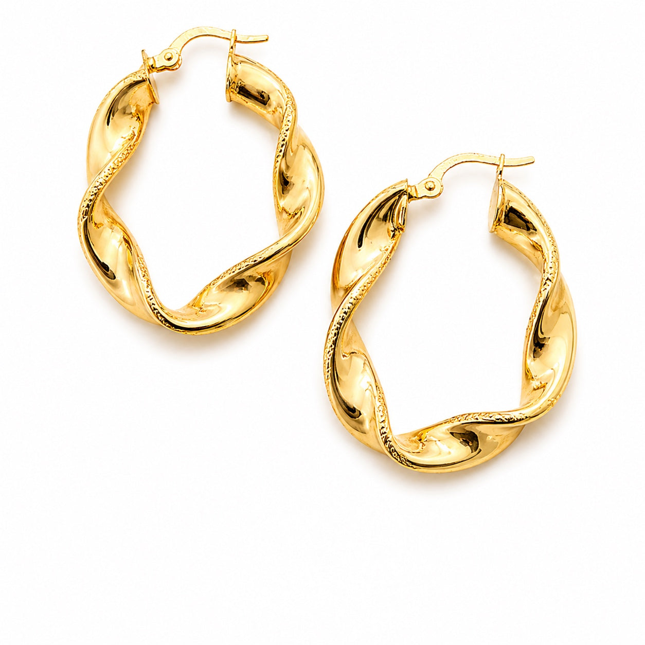 Candongas Entorchadas en Oro 18K