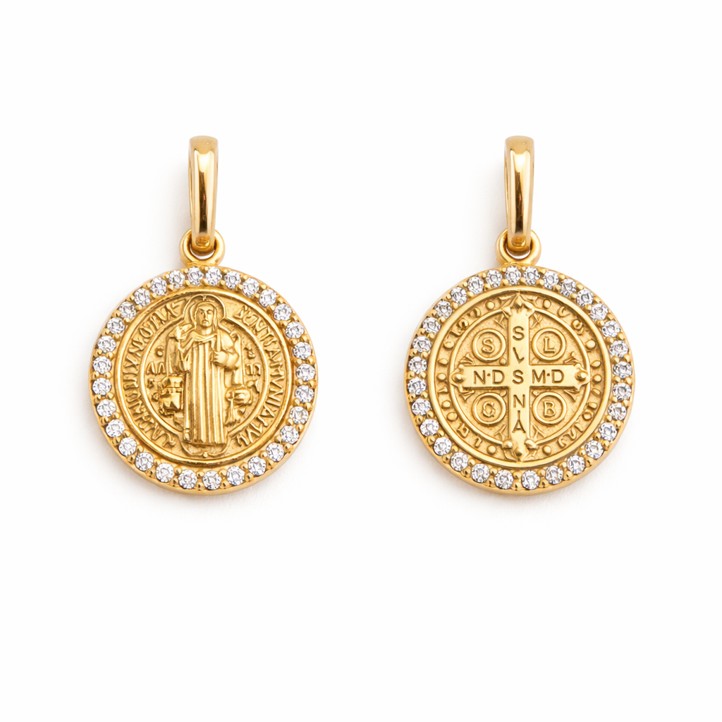 DIJE SAN BENITO EN ORO DE 18K