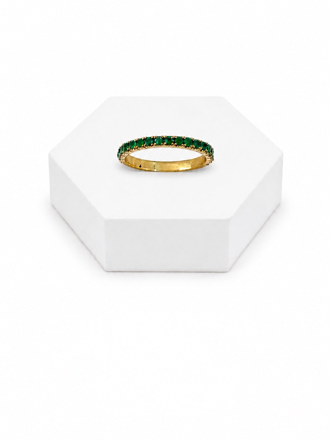 ANILLO EN ORO DE 18K CON ESMERALDAS NATURALES