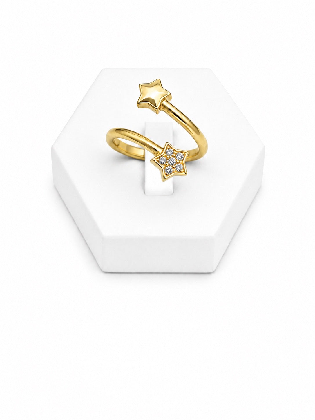 ANILLO ESTRELLAS EN ORO DE 18K