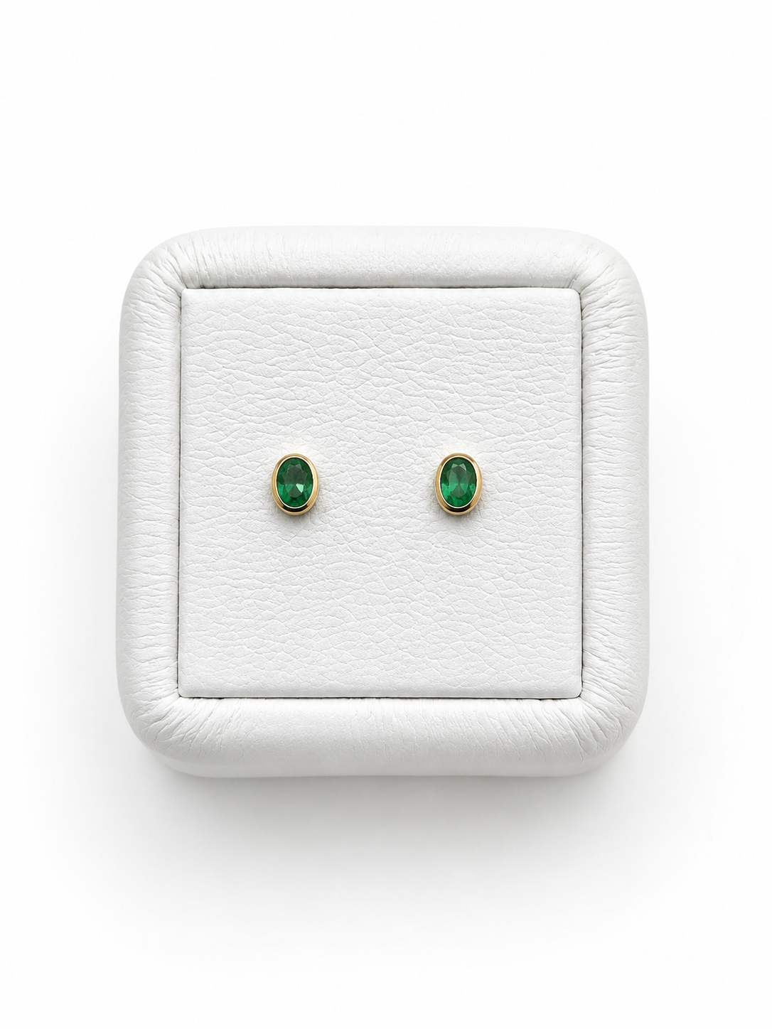 Topos en Oro Amarillo de 18K con Esmeraldas Naturales