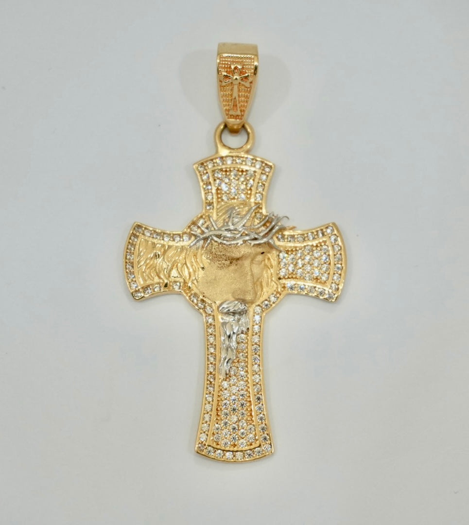 CRUZ CON ROSTRO EN ORO AMARILLO DE 18K CON CIRCONES BLANCOS 5.5 CM